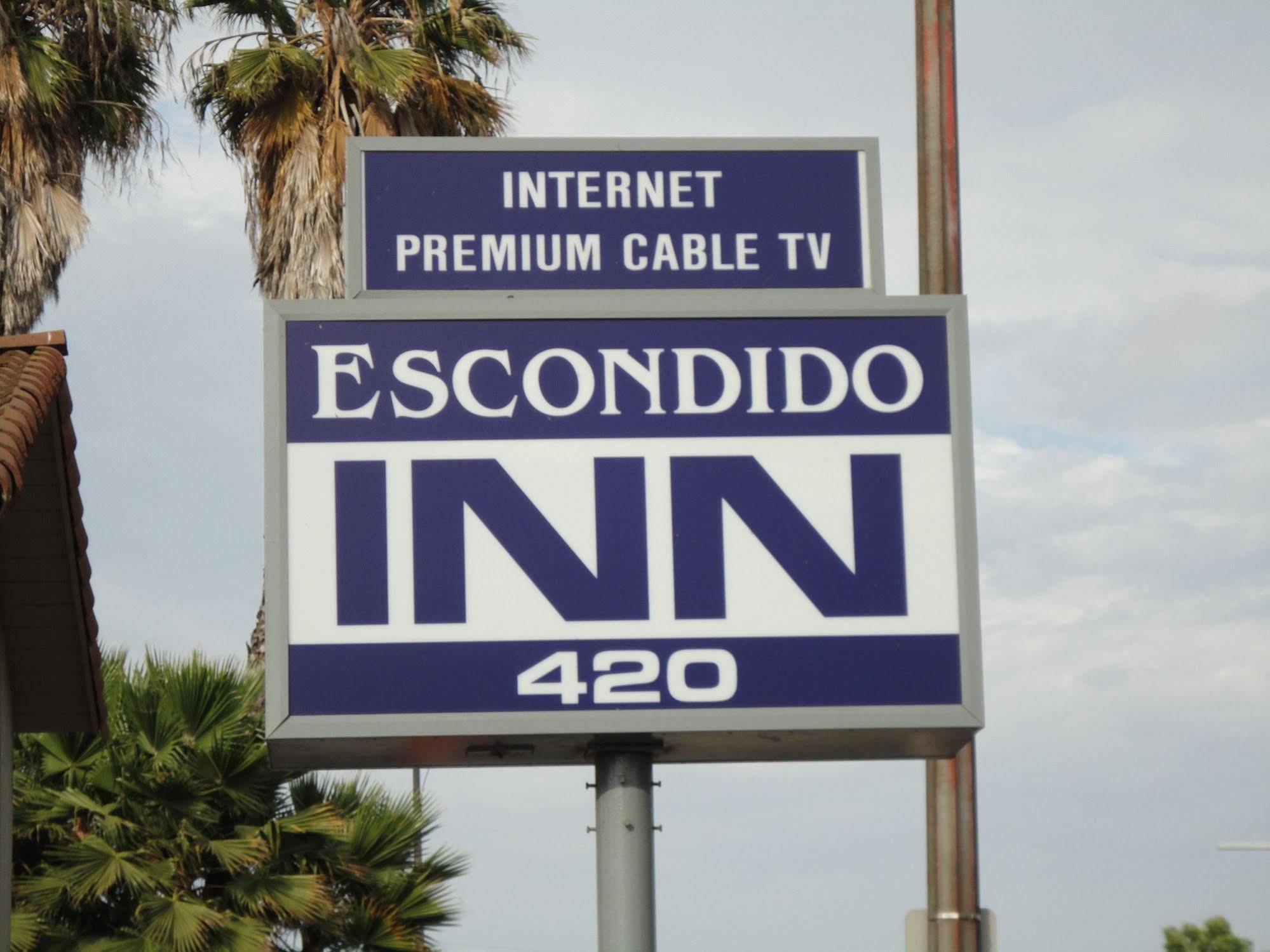 Escondido Inn Extérieur photo